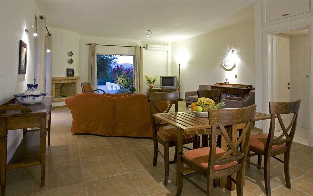 Istron Villas Esterno foto